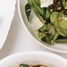 Spinach Salad with Pecorino, Pine Nuts, and Currants