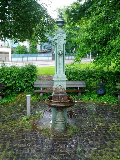 Fresh Water Antique Fountain