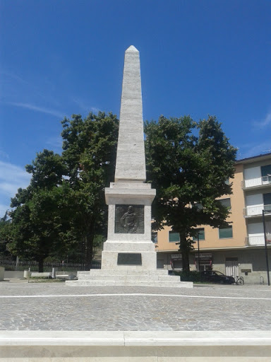 Obelisco A Garibaldi