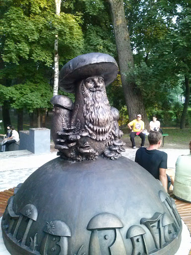 Памятник Рязанским Грибам с глазами