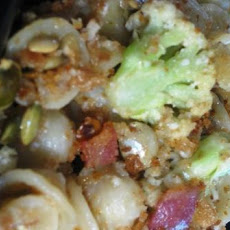 Orecchiette with cauliflower, breadcrumbs, pancetta and pepitos