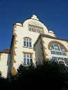 Fröbel building