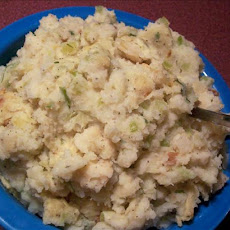 Nana's Pa Dutch Potato and Bread Filling