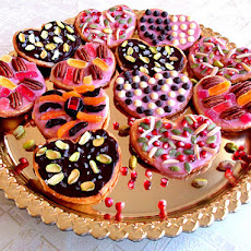 Palmiers Dressed-Up for Holidays