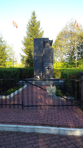 Cmentarz Wojenny 