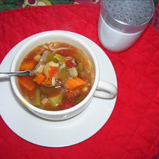 Slow Cooker Pasta E Fagioli