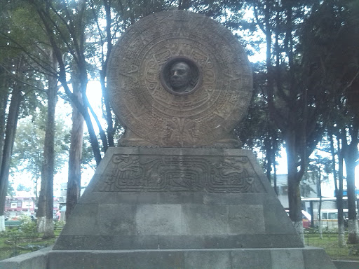 Calendario Azteca ,parque Benito Juarez