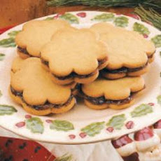 Date-Filled Sandwich Cookies