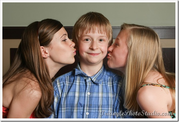 The attack of the teenage girls( Part 3) - by Steve Jackle - Triangle Photo Studio (www.trianglephotostudio.com)