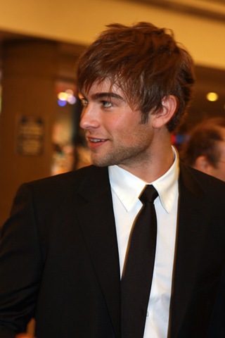 [Chace_Crawford[2].jpg]