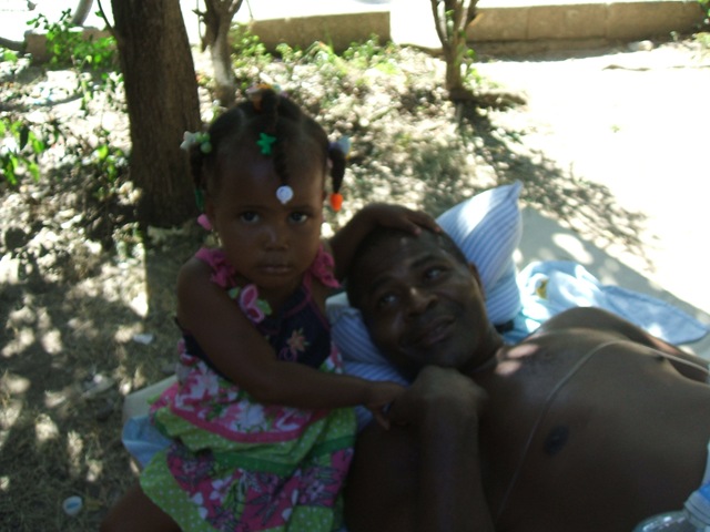 [haiti 2010 176[2].jpg]