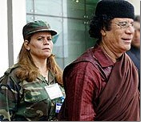 [Les Amazones de Kadhafi-34[2].jpg]