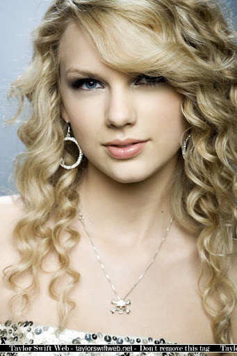 Taylor Swift 2007. Taylor Swift - 2007 CMT Awards