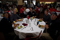Good grub and company.  Photo courtesy of Steve Hobart. http://hobartphoto.smugmug.com/
