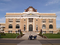 MW062668.JPG