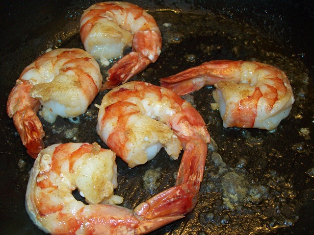 [Pumpkin Baked Shrimp Pasta 001[4].jpg]