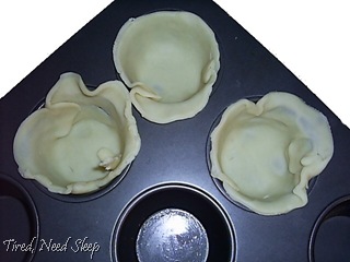 bottom crust in muffin tins