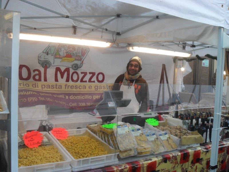 [ANOLINI IN PLE DELLA PACE[2].jpg]