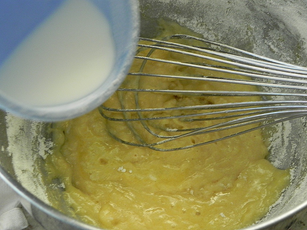 [DSCN7598[5].jpg&description=Usha’s Apple Cake')]