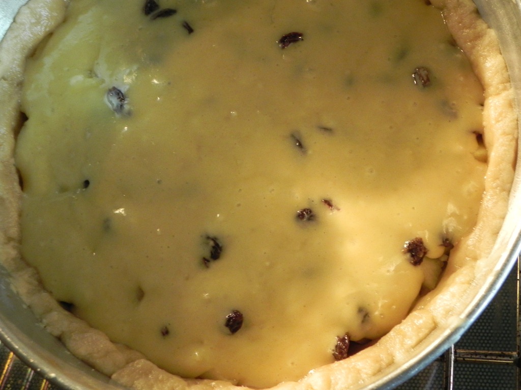 [DSCN7606[4].jpg&description=Usha’s Apple Cake')]