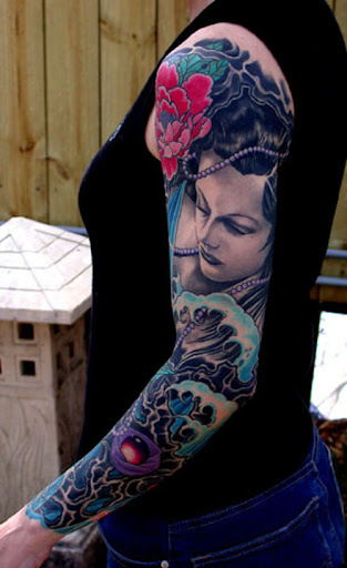 http://lh3.ggpht.com/_-lMGYYzqOG4/SYPiqCVvyNI/AAAAAAABXJw/bbr-8O_WRTs/s512/feminine-tattoo-01_large.jpg