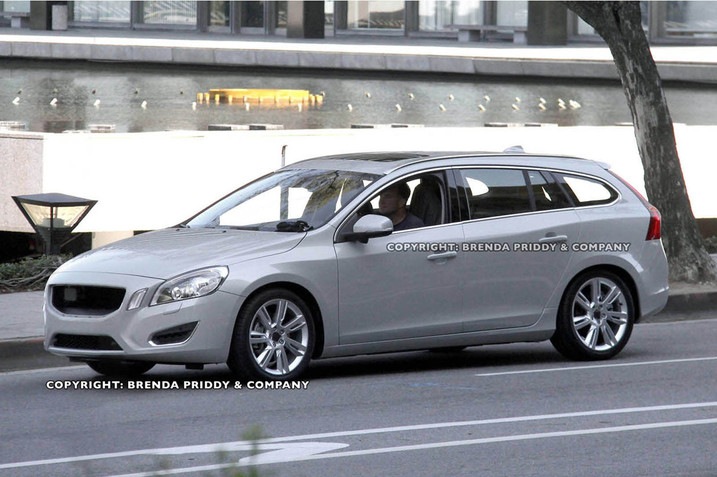 [S60Wagon[2].jpg]