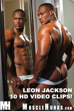Muscle Hunk Leon Jackson - Miami Beach Sexy Stud