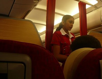 [Image: kingfisher%20airlines%20fa6.jpg]