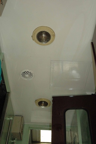 [vestibule lights[2].jpg]