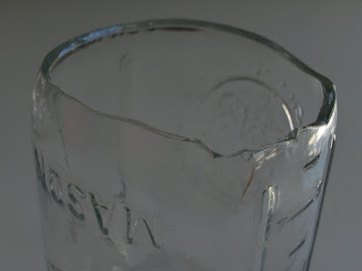 close up of the top of the jar