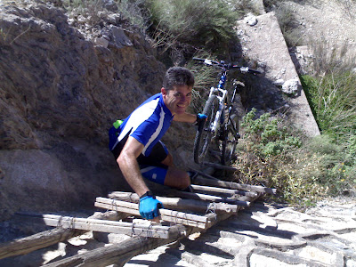 2009-11-07-11h49m50-la-escalera