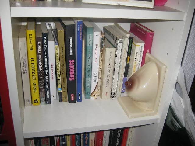 libros o tetas?