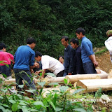 – 一碗酒,力气就大了... – 一碗酒,力气就大了...