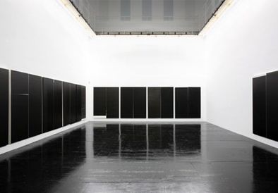Warmenhoven & Venderbos designer Fashion blog | Wade Guyton Warmenhoven & Venderbos designer Fashion blog | Wade Guyton
