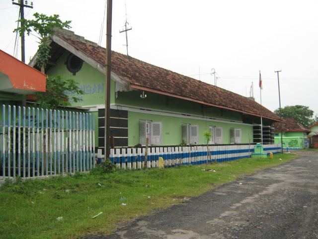 [Image: IMG_1952.JPG]