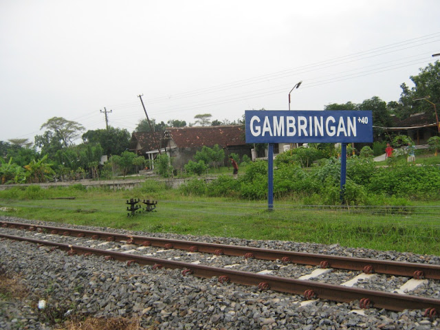 [Image: IMG_1964.JPG]