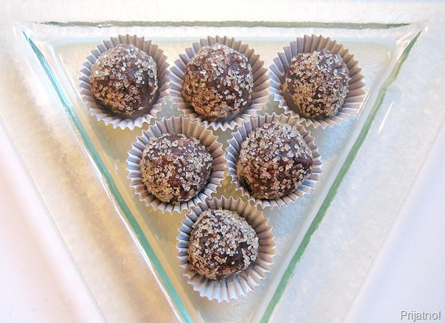 [Date Balls 020-crop v2[4].jpg]
