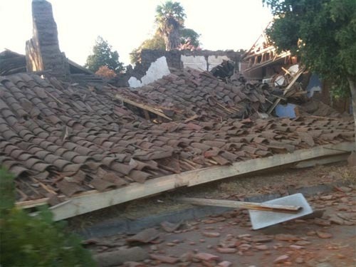 [terremotofotos[3].jpg]