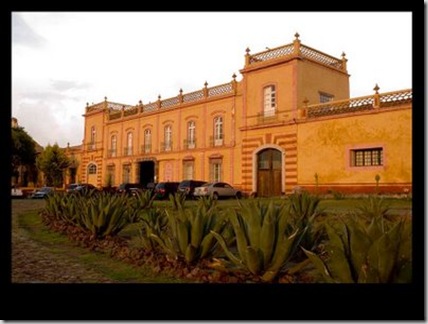 Fachada-Hacienda-Real-San-Miguel-Ometusco@carlos-angrigiani