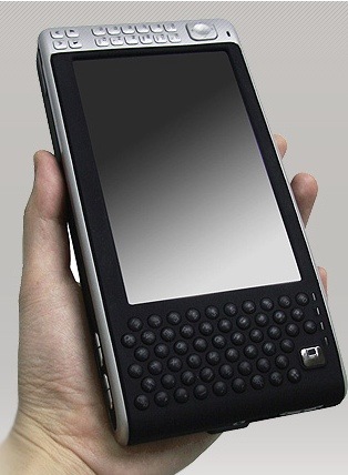 [Raon-Digital-EveRun-UMPC-5[3].jpg]