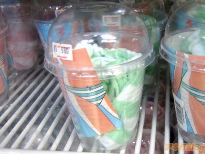 [ice_cold_panties_033.jpg]