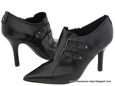 Chaussure ninja:chaussure-572182