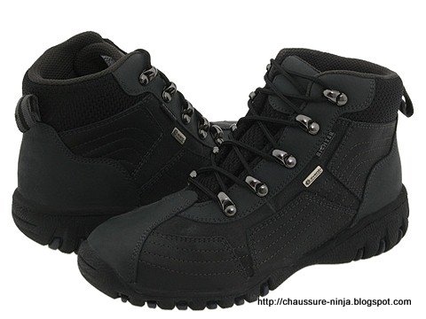 Chaussure ninja:chaussure-572405