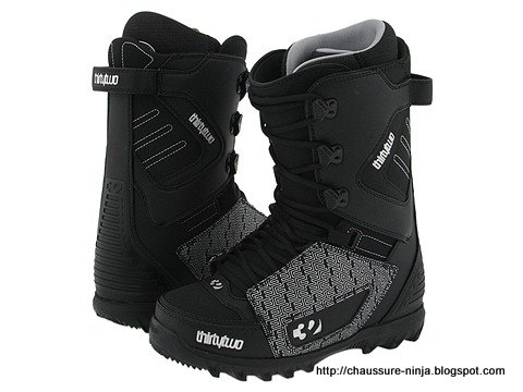 Chaussure ninja:chaussure-572494