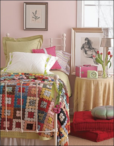 Pink-red-bedroom