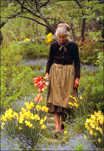 A Very Fairy Garden Tasha Tudor