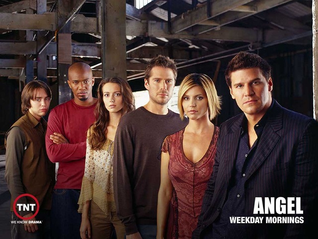 [Angel_TV_Serie[4].jpg]