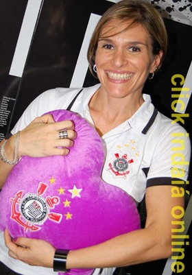 Andréia, proprietária da Poderoso Timão (Crédito: Fábio Alexandre)