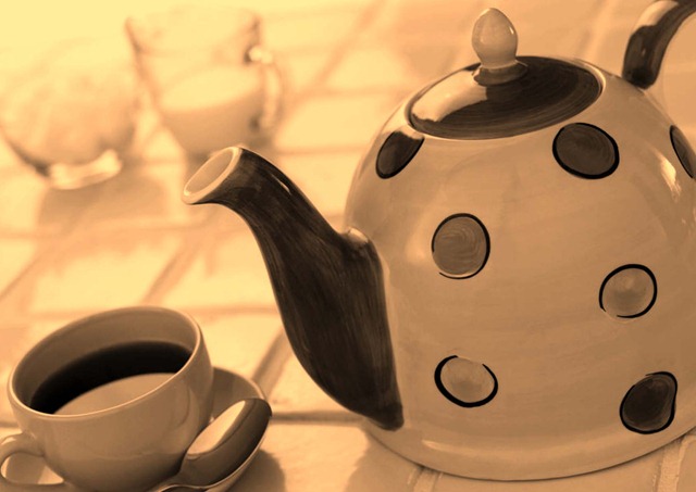 [Teapot and cup of tea copy[2].jpg]