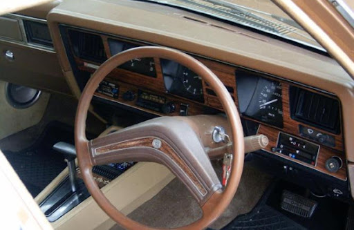 HZ Statesman Interior